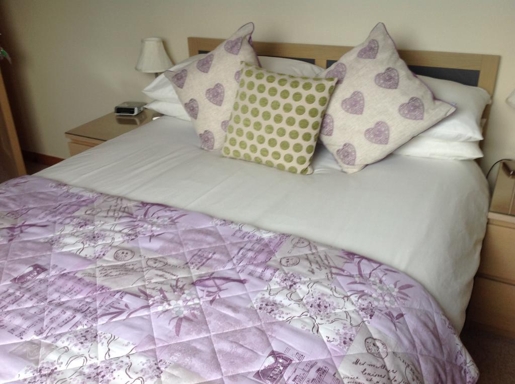 Dunroamin Bed And Breakfast Aviemore Exteriör bild